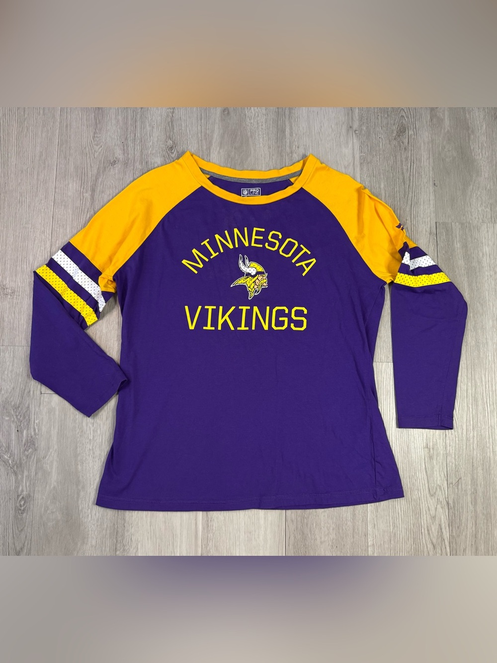 Minnesota Vikings Fanatics NFL Pro Line Women’s Long Sleeve Shirt XL